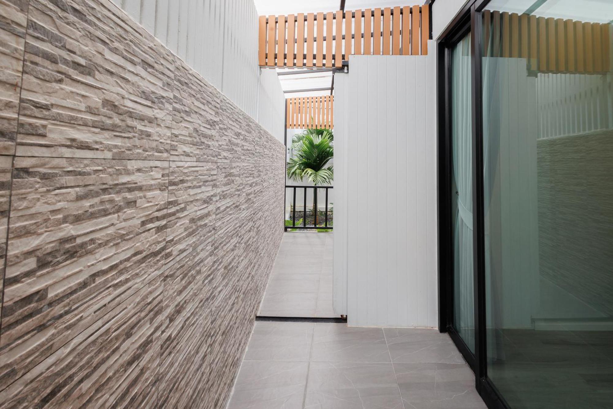 T House Villa Bangtau-part Kültér fotó